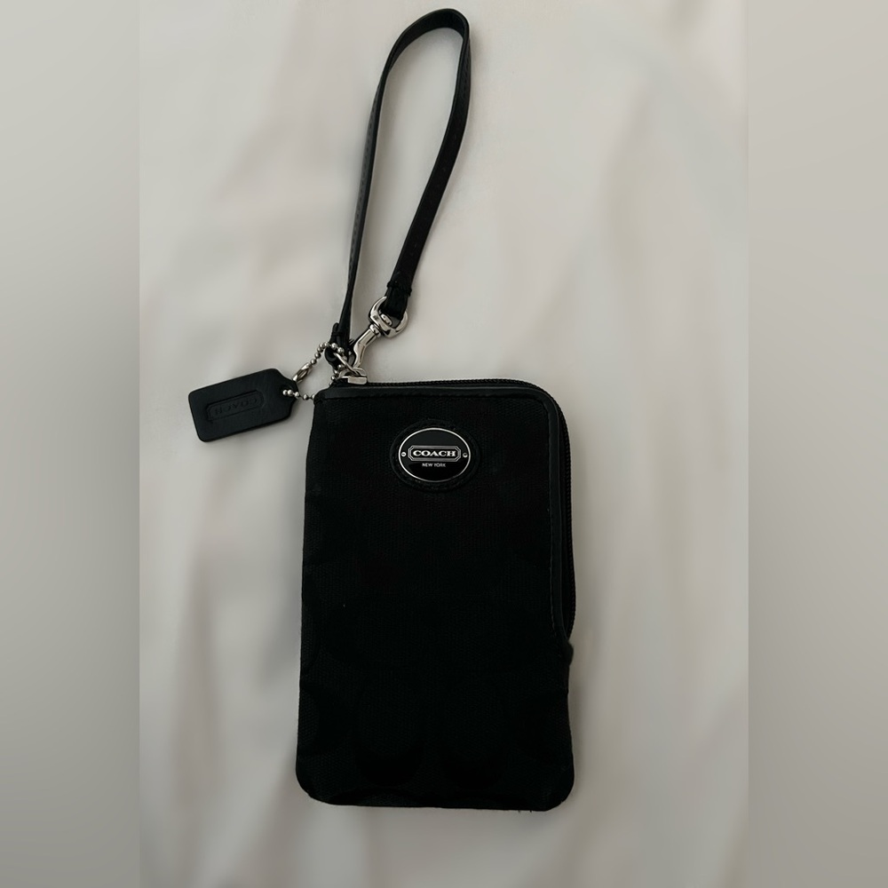 Coach Signature Zippy